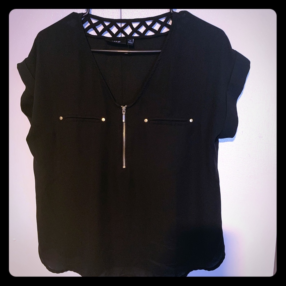 Black Apt 9 blouse short sleeve